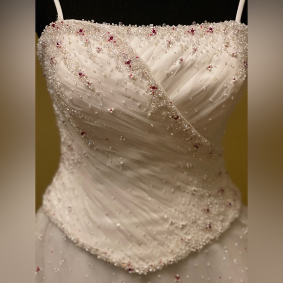 2 piece wedding gown - Picture 5 of 15